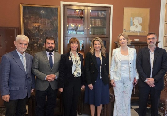 Μνημόνιο συνεργασίας υπέγραψαν Πάντειο Παν/μιο και Κεφαλαιαγορά